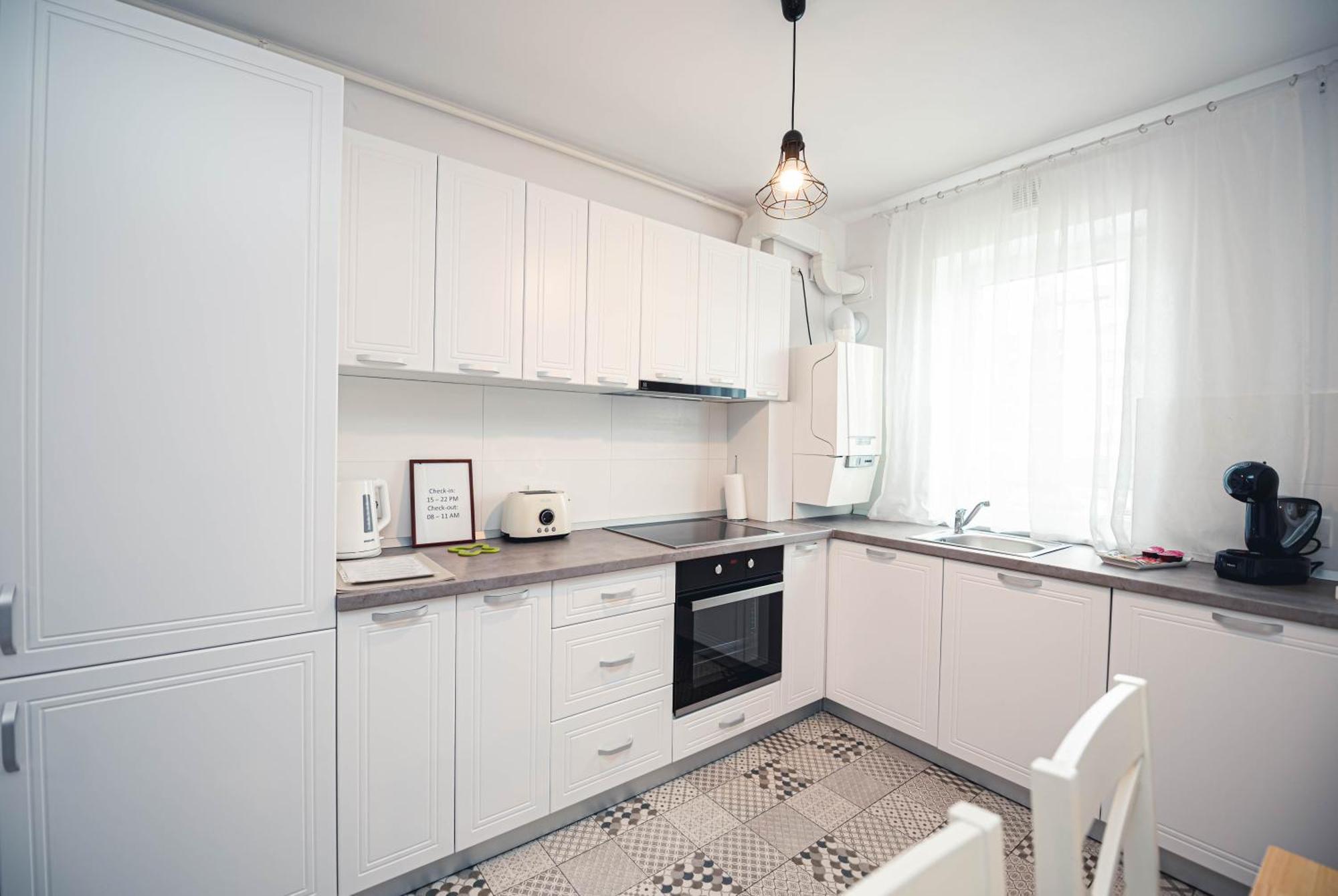 White Mood Apartment 2 Брашов Екстериор снимка