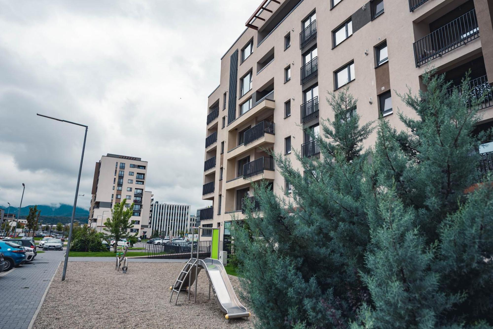 White Mood Apartment 2 Брашов Екстериор снимка